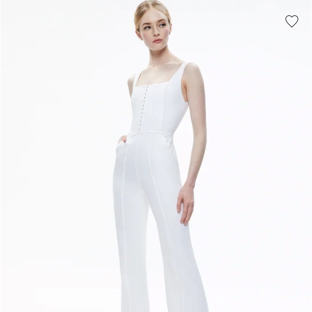 NWT ALICE AND OLIVIA DENIM CORSET SLEEVELESS JUMPSUIT SOLD OUT IN STORES